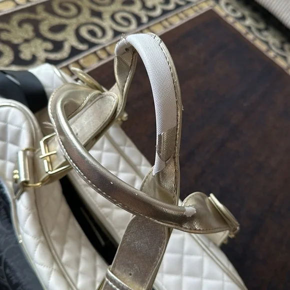 Betsey Johnson Duffel Bag 💼 - Picture 10 of 16